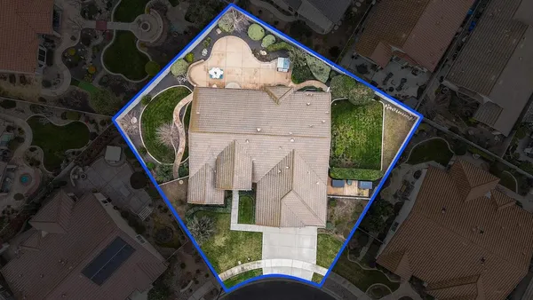 $760,000 | 2498 Pepper Tree Lane, Manteca, CA 95336