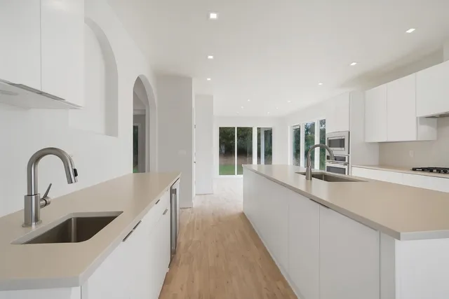 $689,900 | 1780 Bobby Jones Drive, De Pere, WI 54115