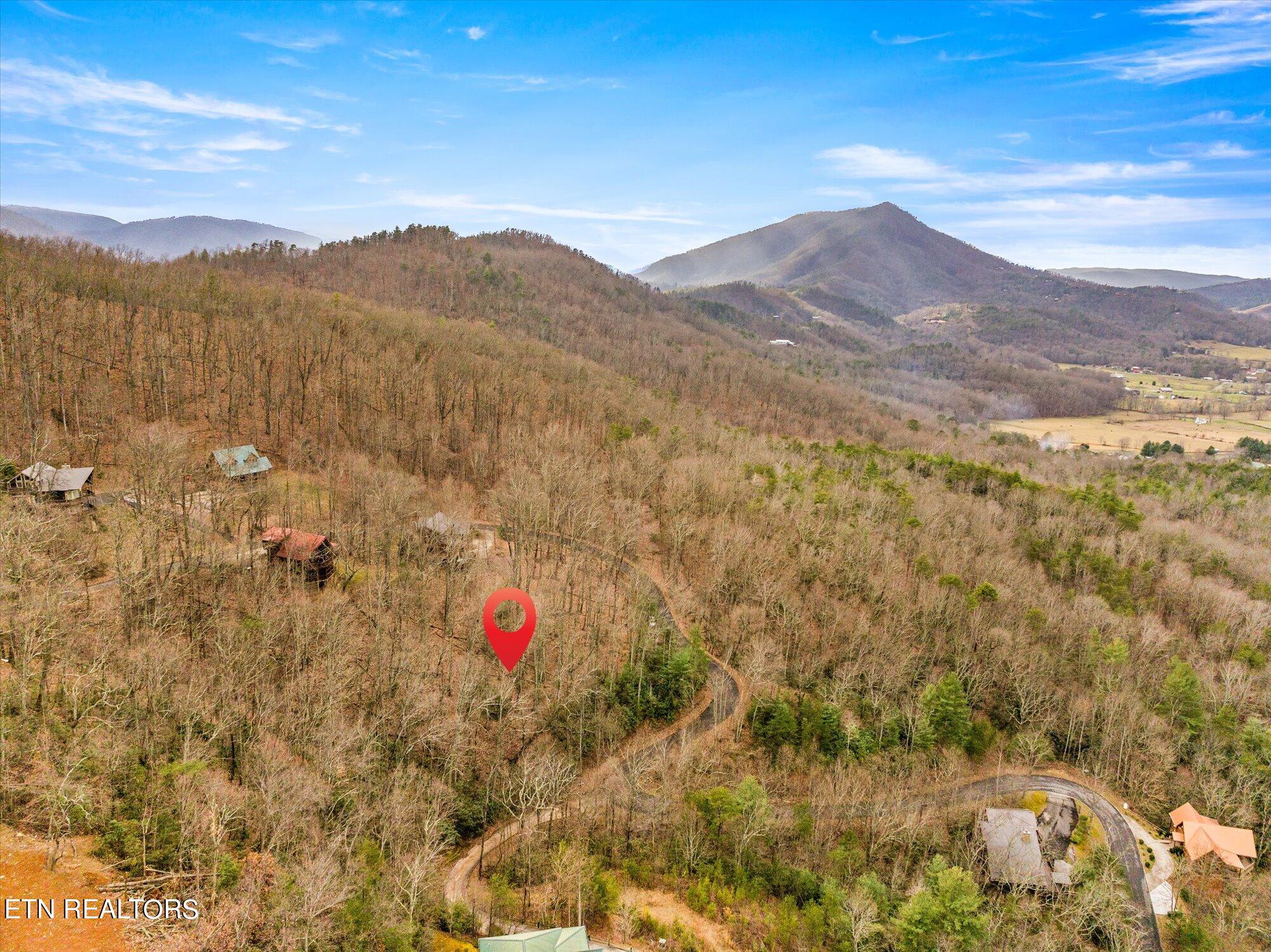 Lexy Lane Sevierville, TN 37862 - Photo 6 of 14 10-Lexy-Ln-Tennessee-10