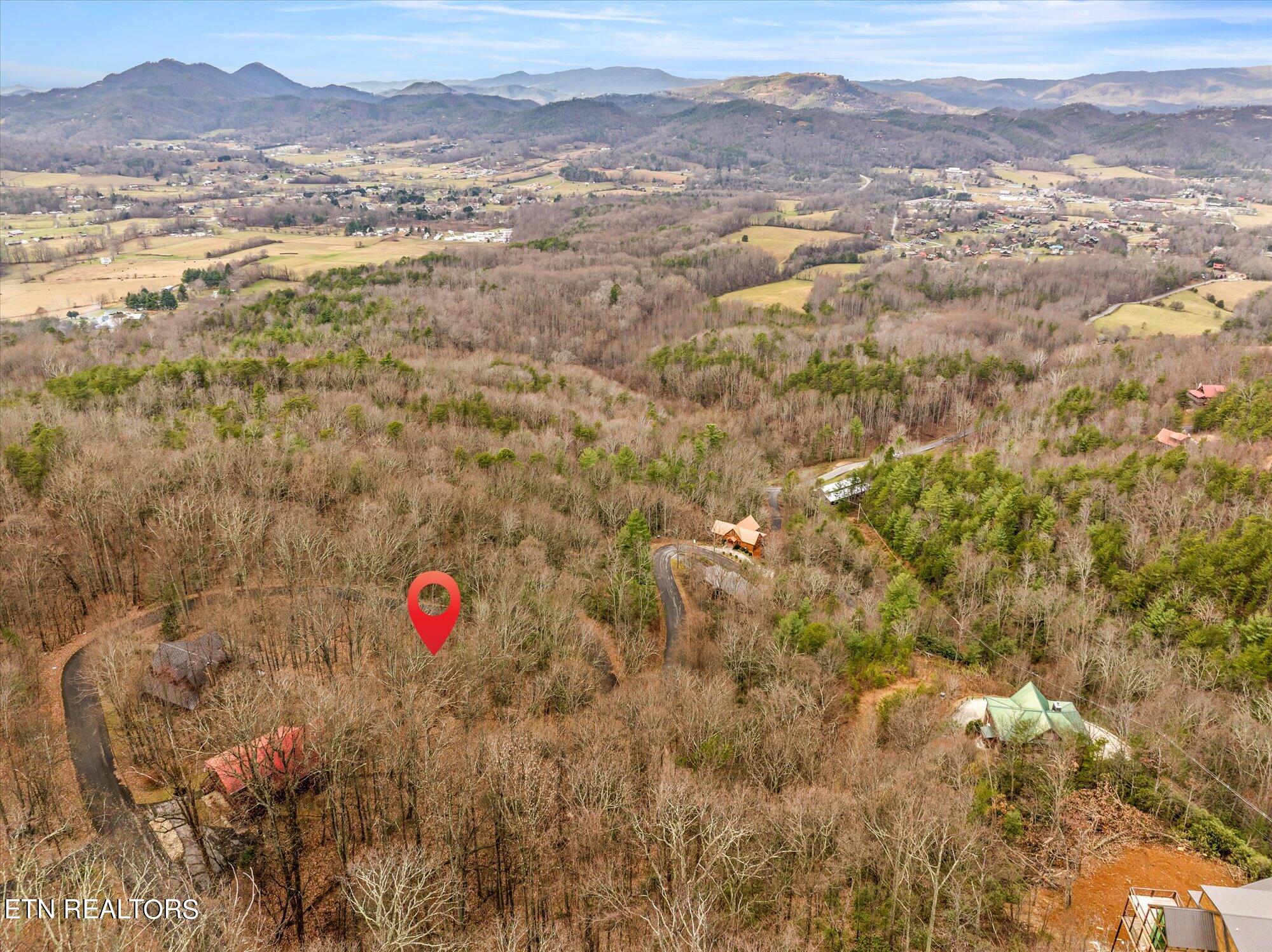 Lexy Lane Sevierville, TN 37862 - Photo 8 of 14 14-Lexy-Ln-Tennessee-14