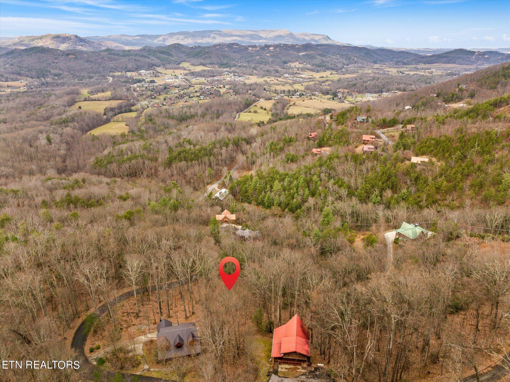 Lexy Lane Sevierville, TN 37862 - Photo 9 of 14 16-Lexy-Ln-Tennessee-16