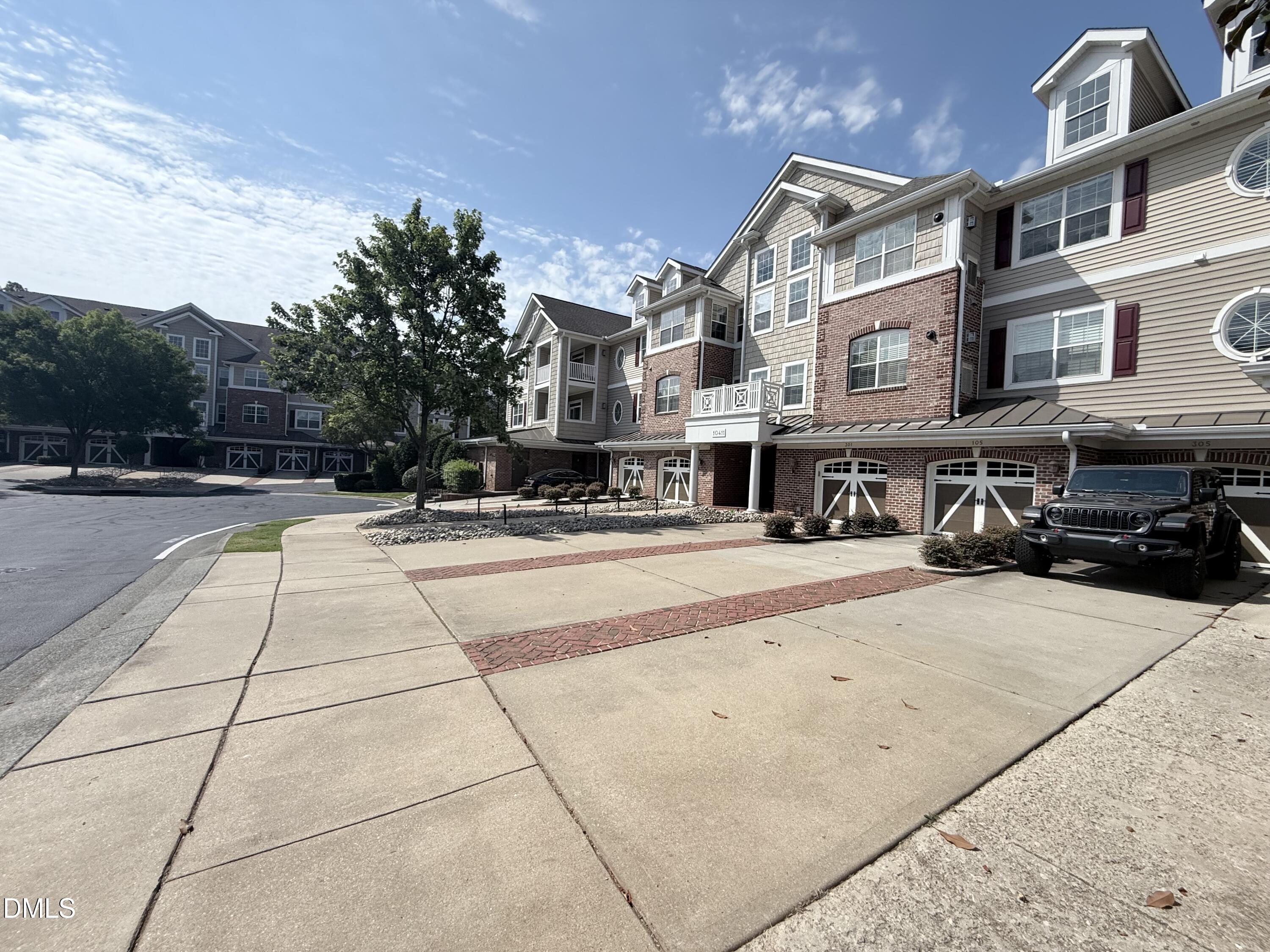 10411 Rosegate Court, Unit 3 Raleigh, NC 27617 - Photo 2 of 63
