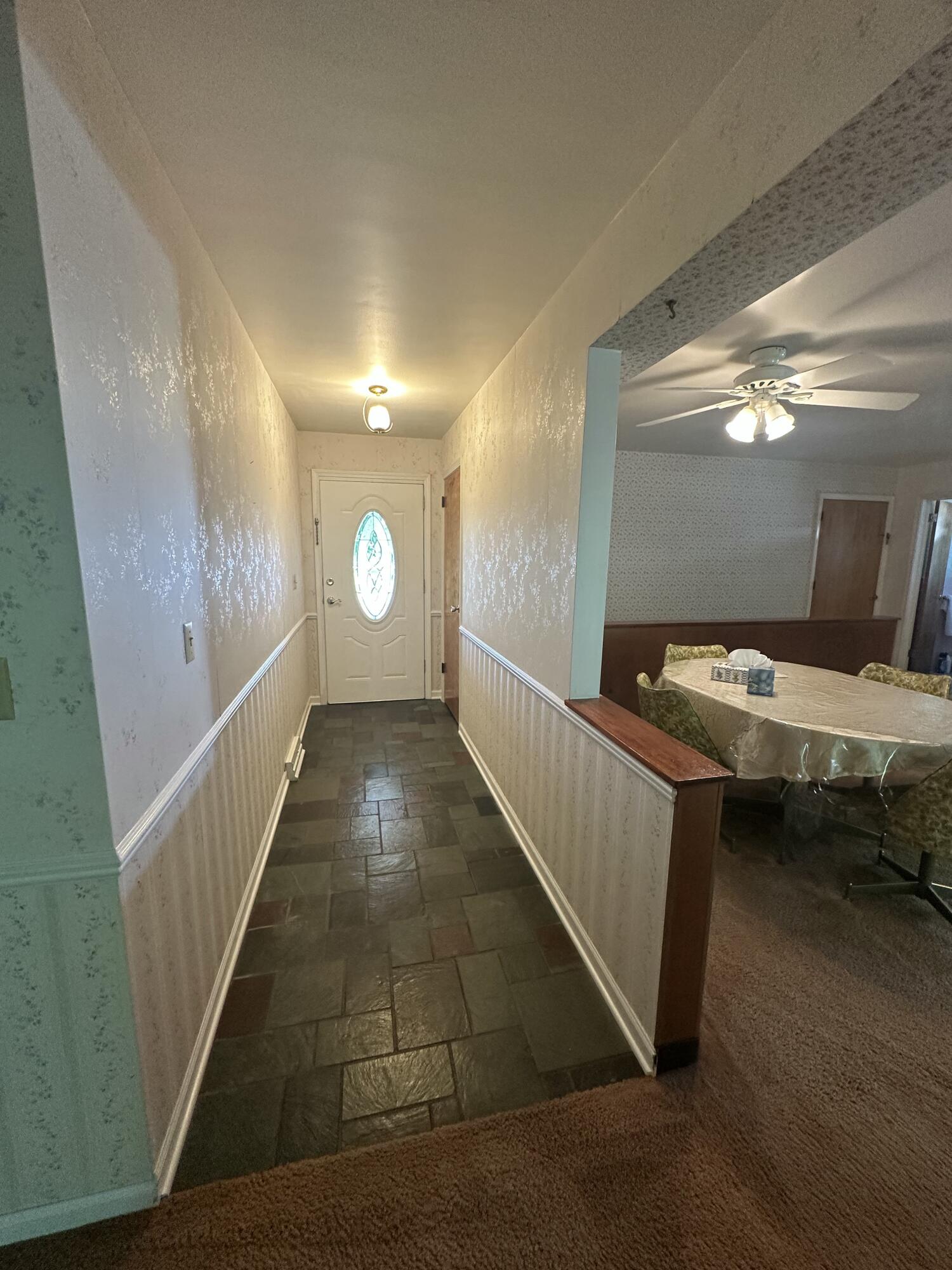 388 Richard Street Spring Arbor, MI 49283 - Photo 2 of 33 IMG_2111
