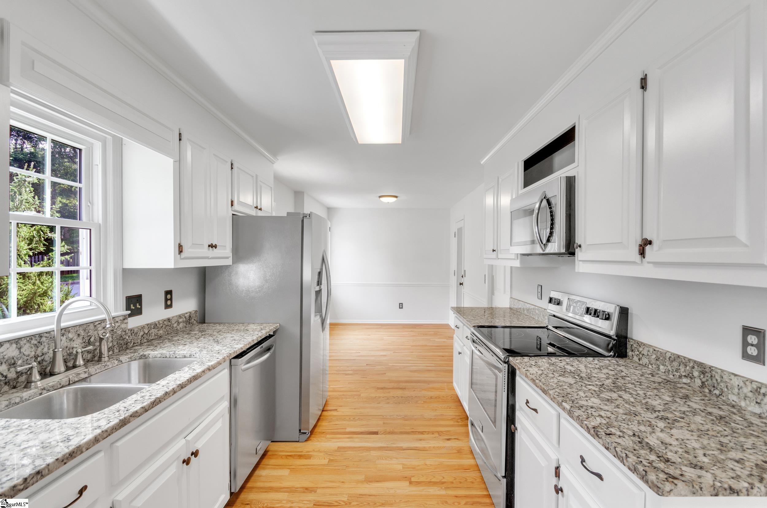 15 Briar Park Drive Greer, SC 29651 - Photo 13 of 36