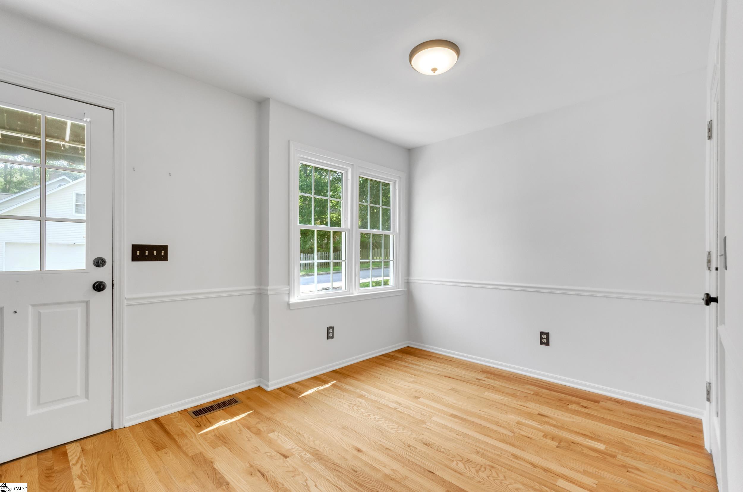 15 Briar Park Drive Greer, SC 29651 - Photo 10 of 36