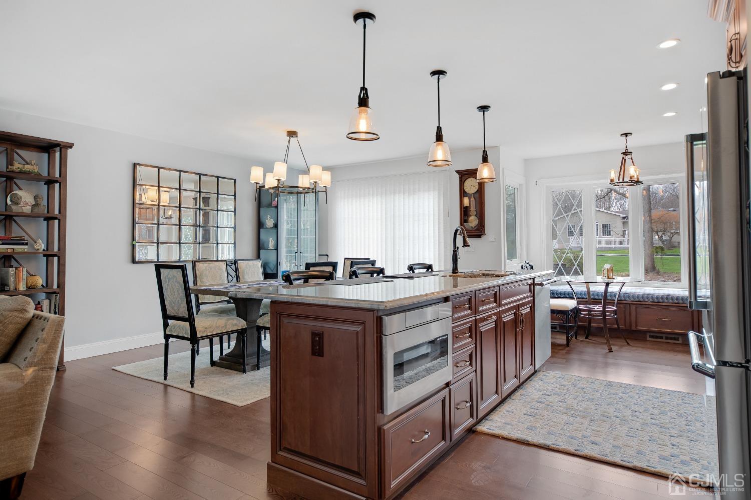 138 Colonia Road Colonia, NJ 07067 - Photo 12 of 50