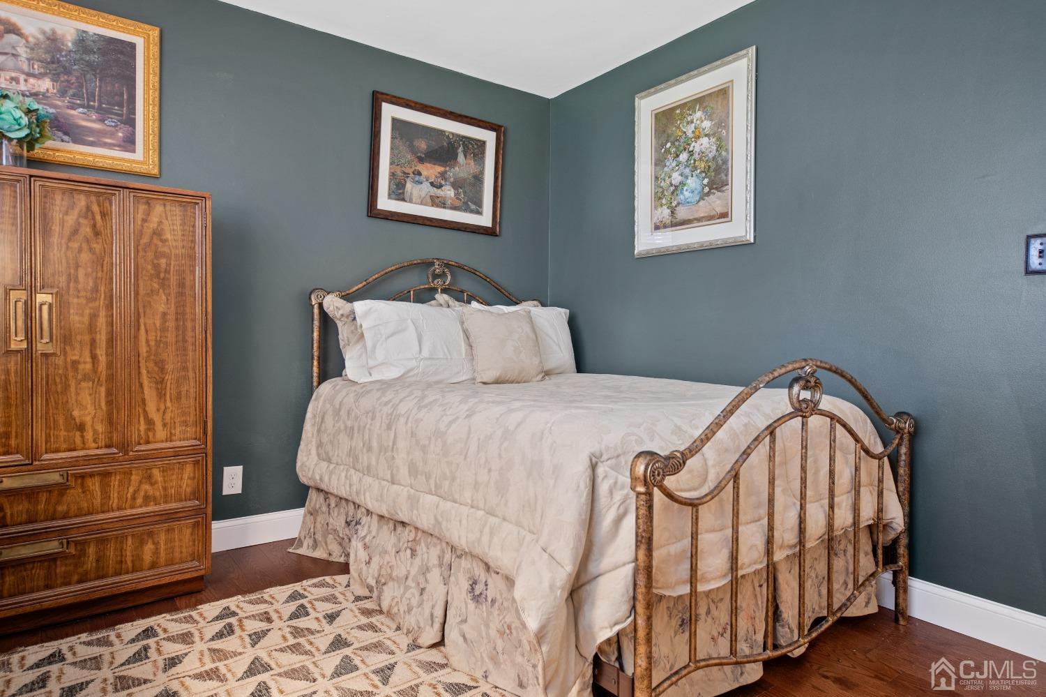 138 Colonia Road Colonia, NJ 07067 - Photo 30 of 50