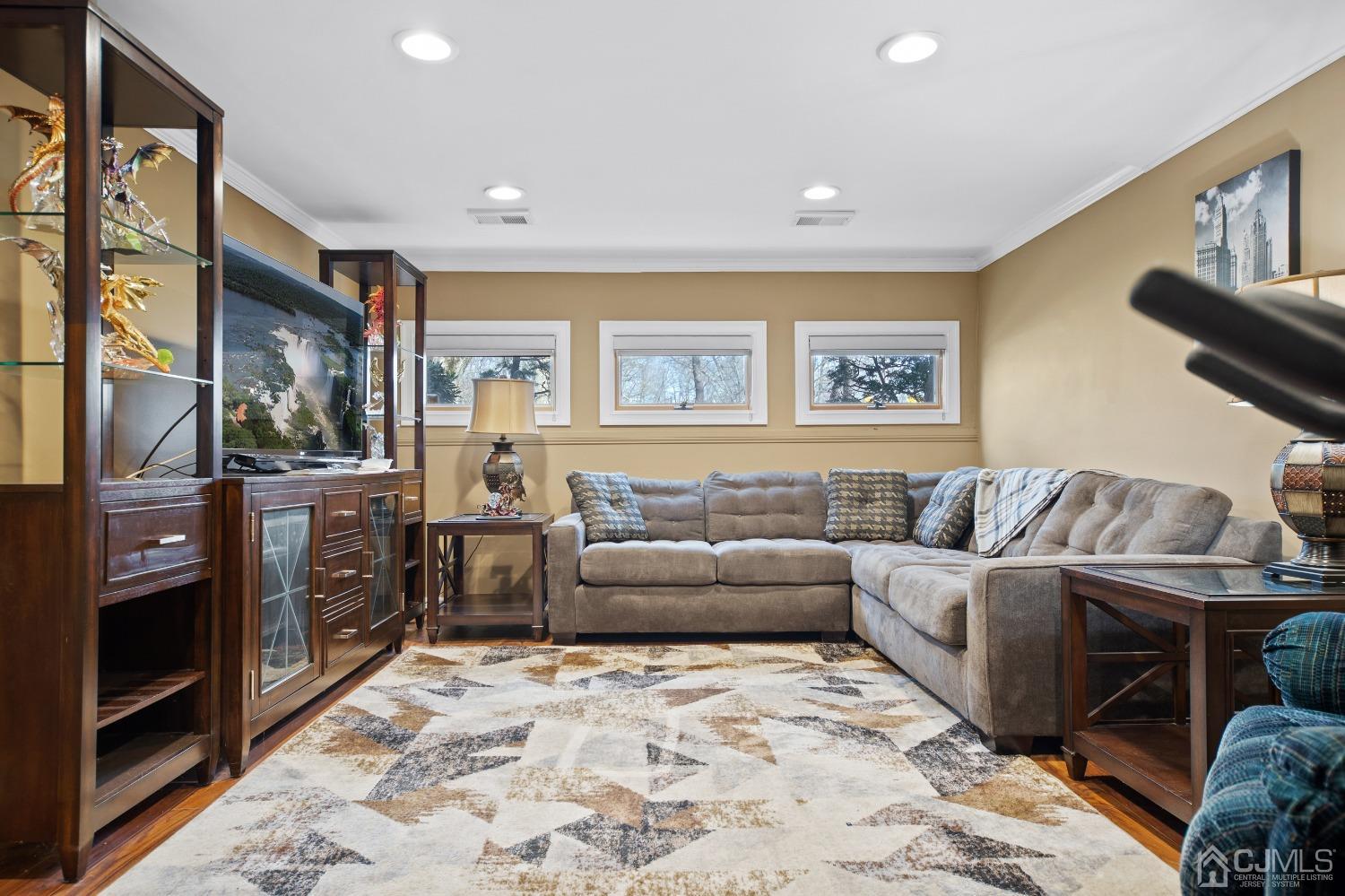 138 Colonia Road Colonia, NJ 07067 - Photo 32 of 50