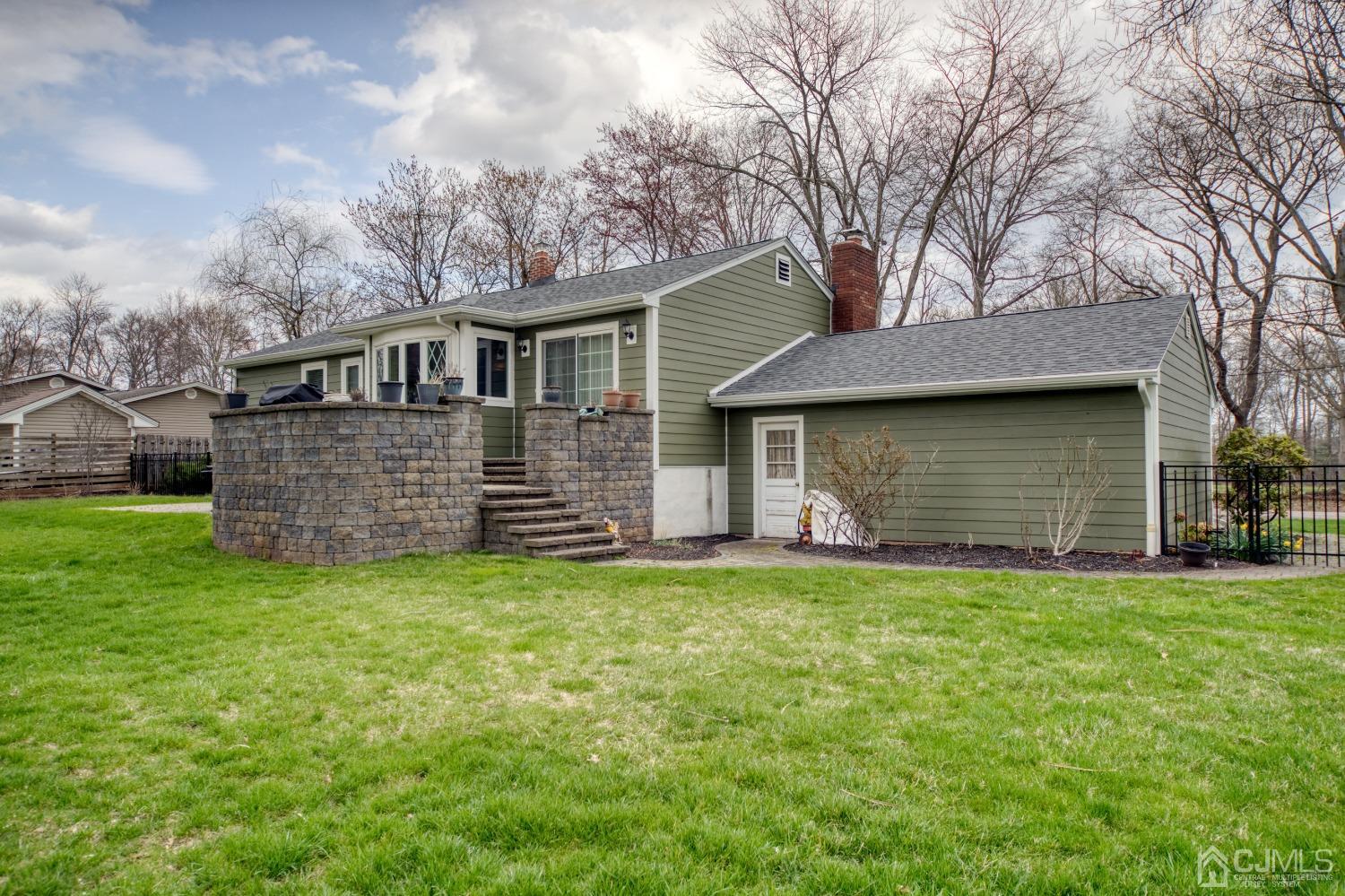 138 Colonia Road Colonia, NJ 07067 - Photo 44 of 50