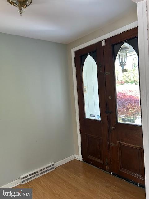 4400 Yates Road Bensalem, PA 19020 - Photo 2 of 28 Foyer Entry
