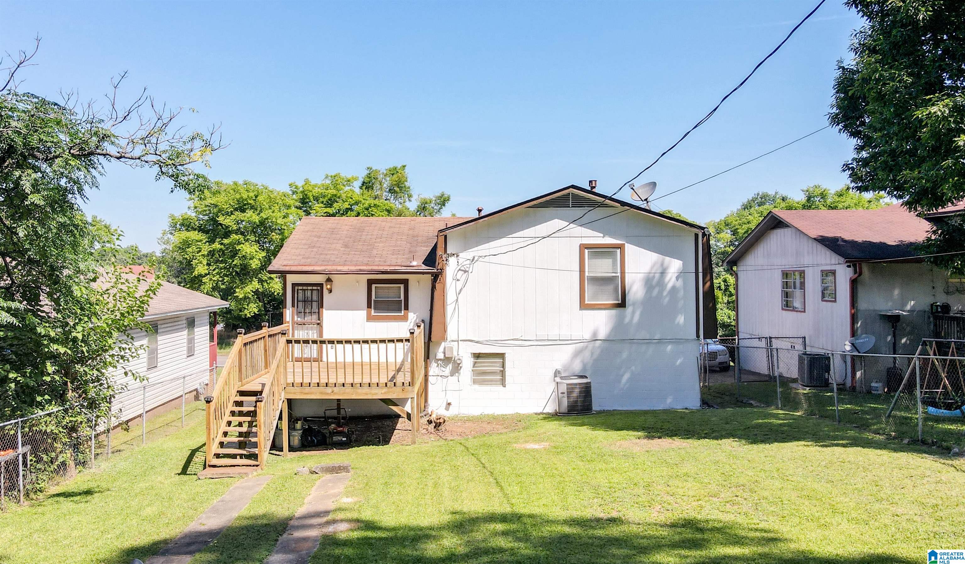 1305 Pike Road Birmingham, AL 35218 - Photo 3 of 17