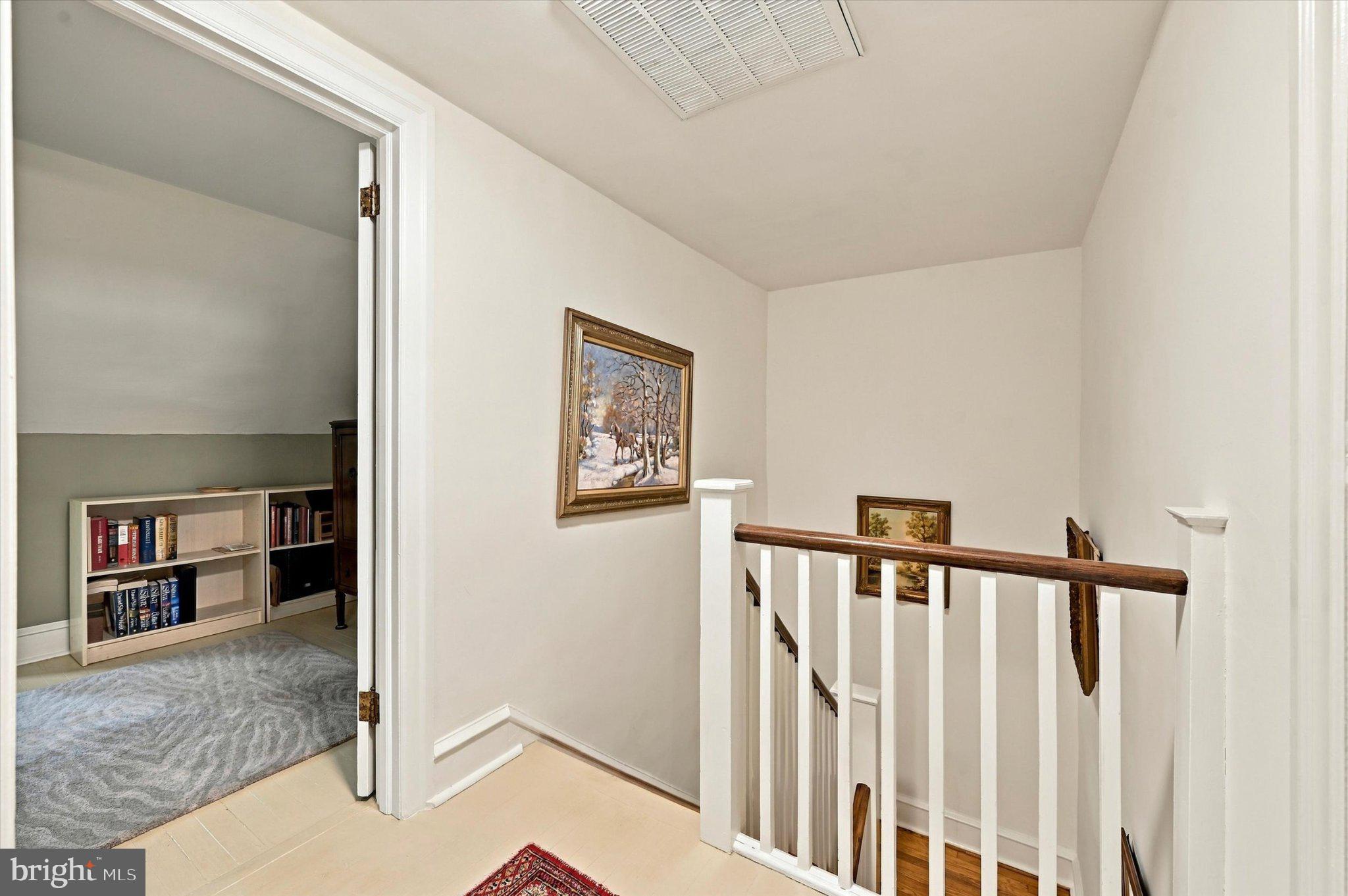 7811 Winston Road Philadelphia, PA 19118 - Photo 24 of 39 3rd FloorFoyer