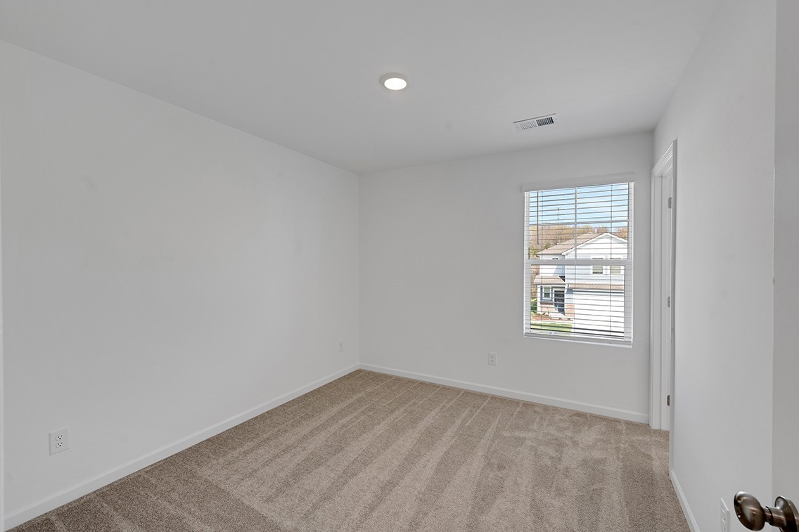 199 East Millbrook Drive Spring Hill, TN 37174 - Photo 27 of 32 an empty room with a window