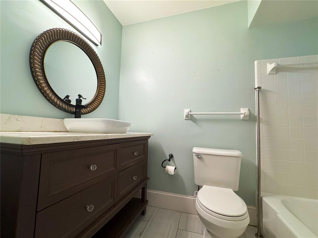 1196 Angle Road Dunedin, FL 34698 - Photo 5 of 9