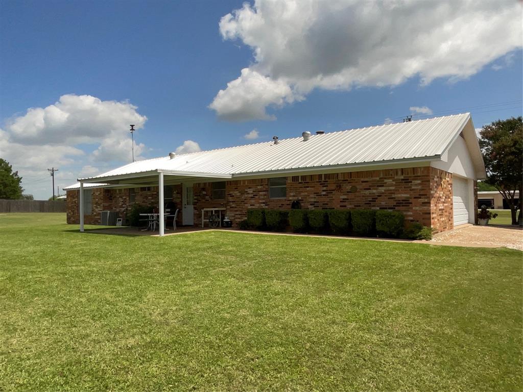 14261 Wortham Bend Road China Spring, TX 76633 - Photo 6 of 22