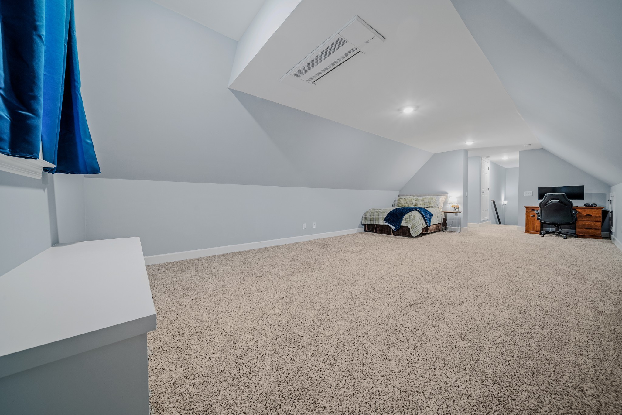 7998 Miller Road Christiana, TN 37037 - Photo 29 of 43 a view of a livingroom with car parked