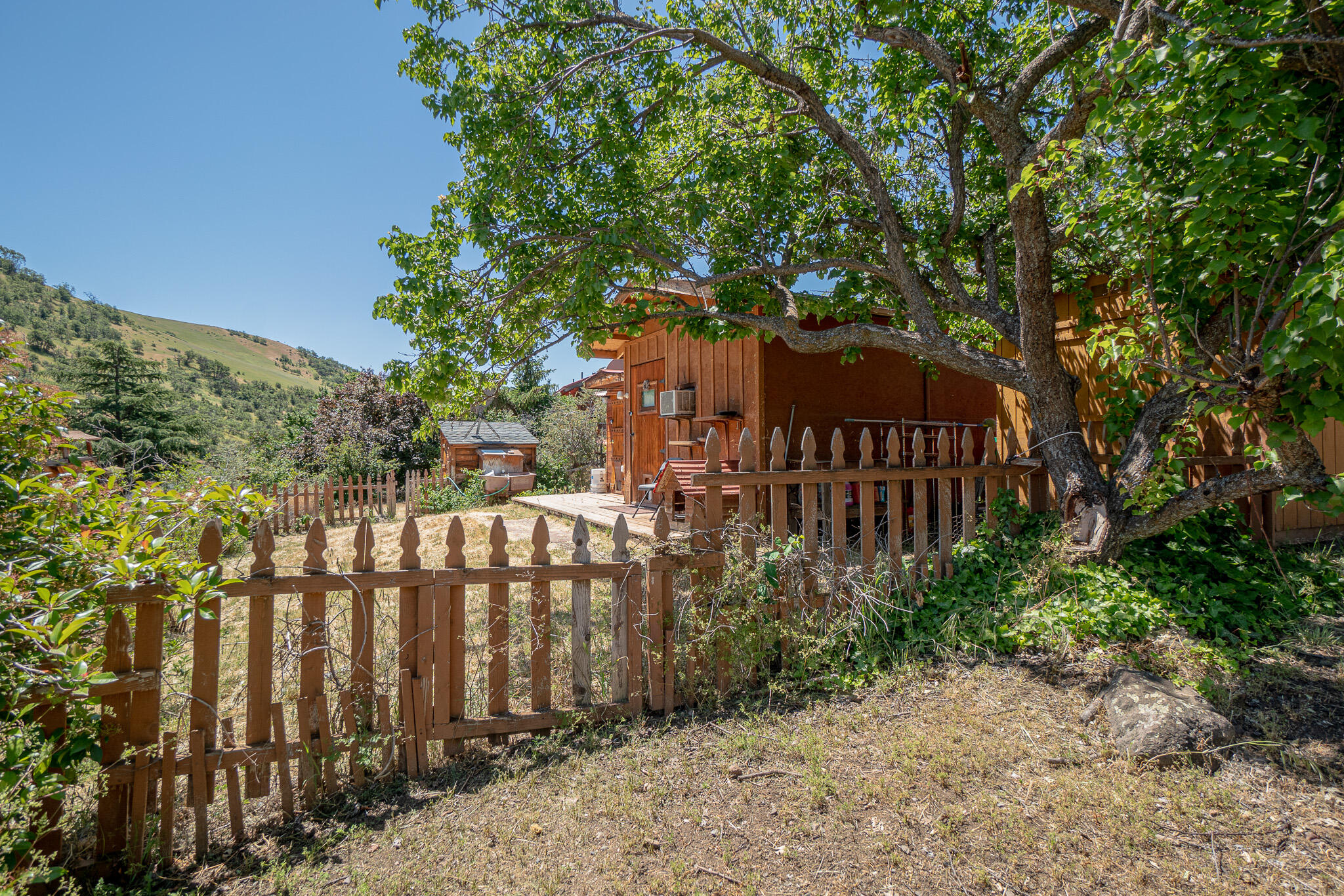 2909 Dead Indian Memorial Road Ashland, OR 97520 - Photo 45 of 75 Outbuilding Rear