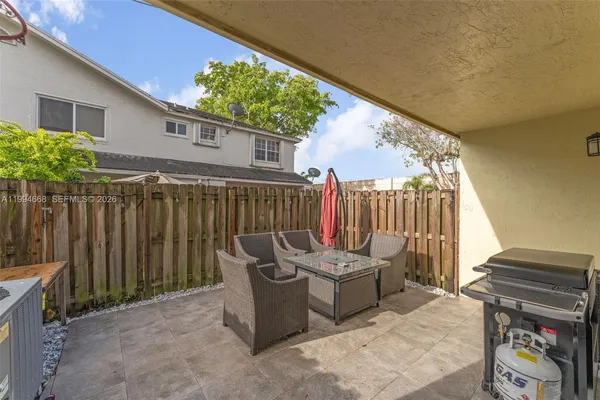 $3,200 | 11876 Southwest 98th Terrace, Unit 11876, Miami, FL 33186