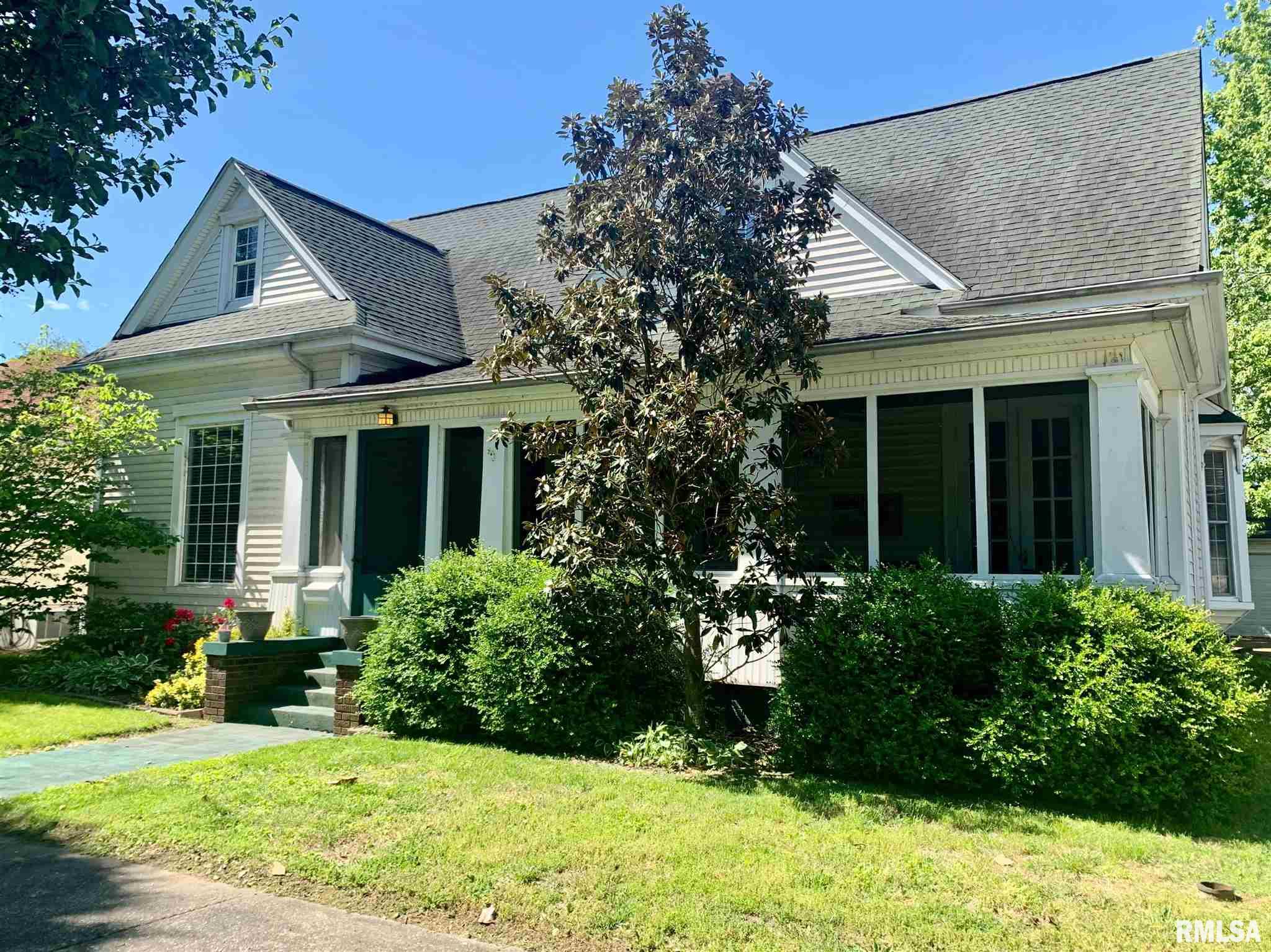 212 East 3rd Street Metropolis, IL 62960 - Photo 1 of 41