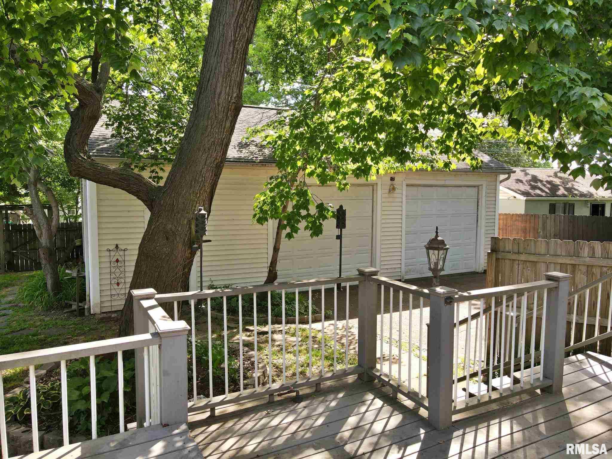 212 East 3rd Street Metropolis, IL 62960 - Photo 8 of 41