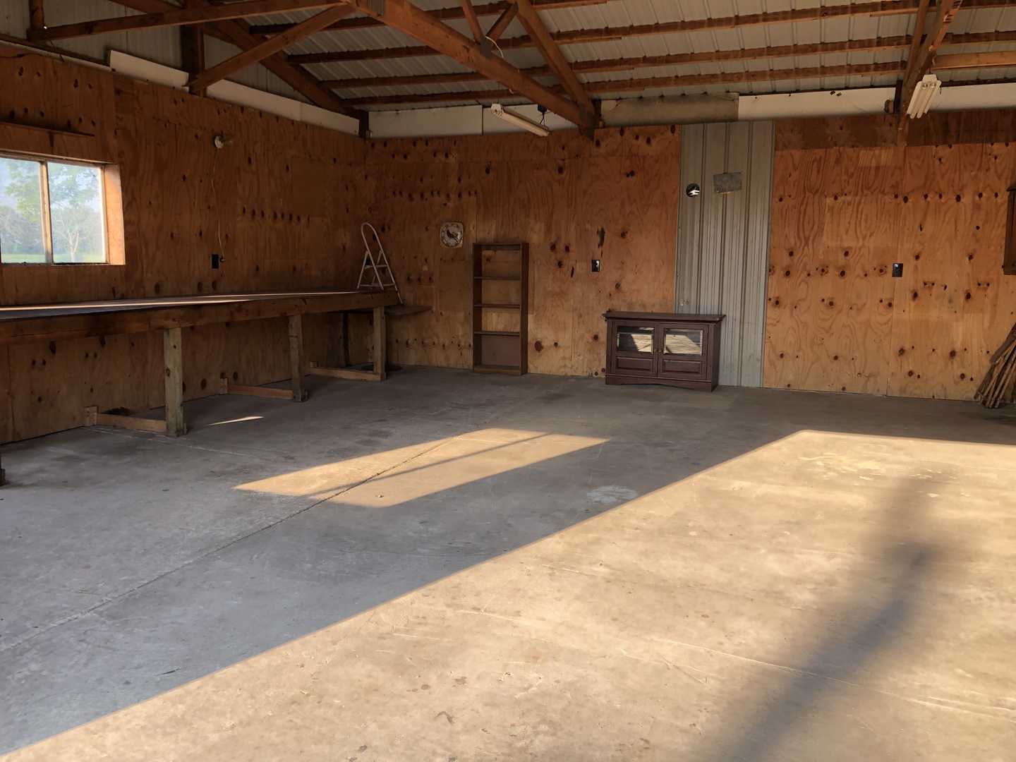 29134 North 3400 E Road Dwight, IL 60420 - Photo 17 of 27 a view of an empty room