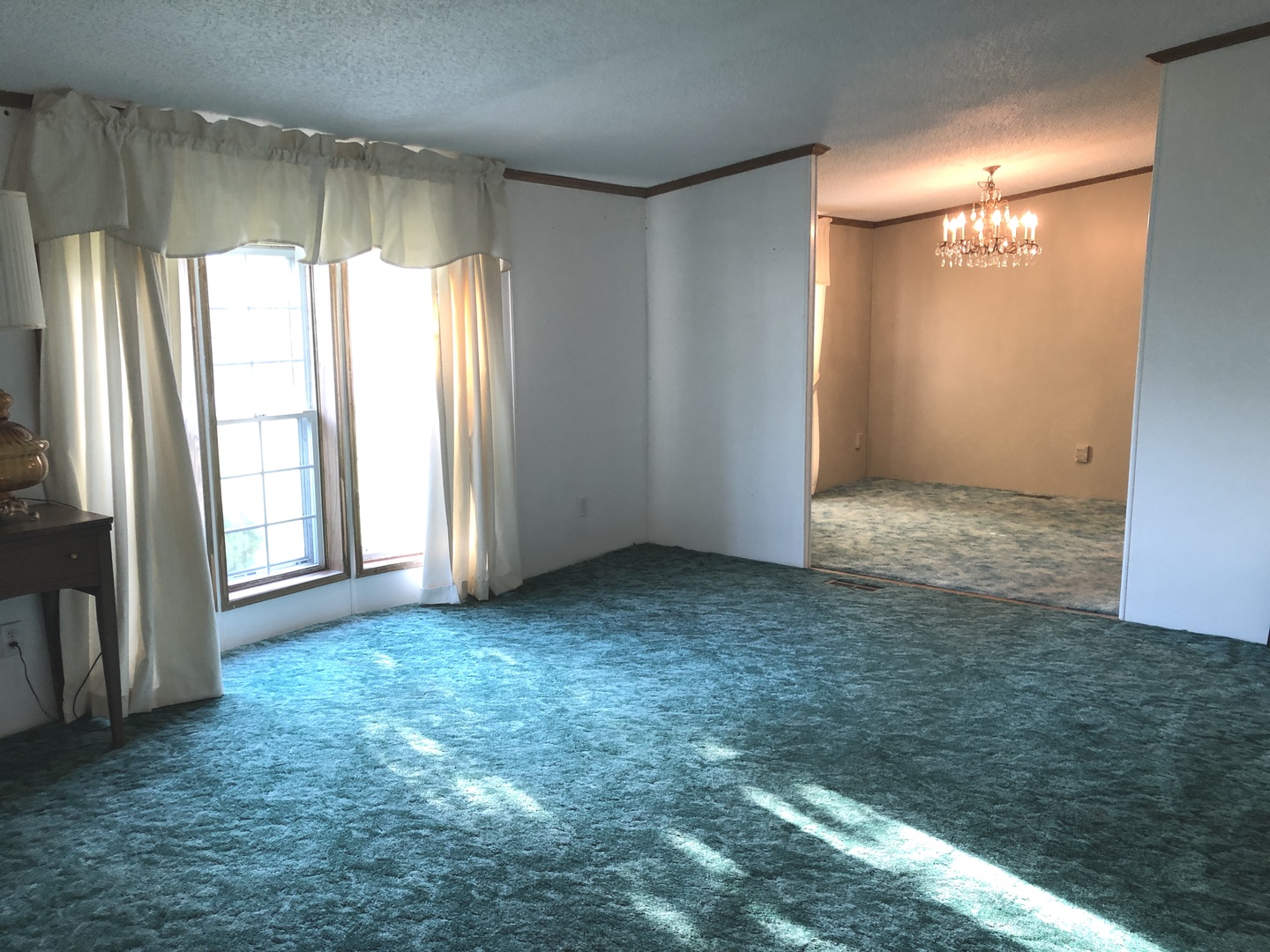29134 North 3400 E Road Dwight, IL 60420 - Photo 7 of 27 an empty room with windows and yard
