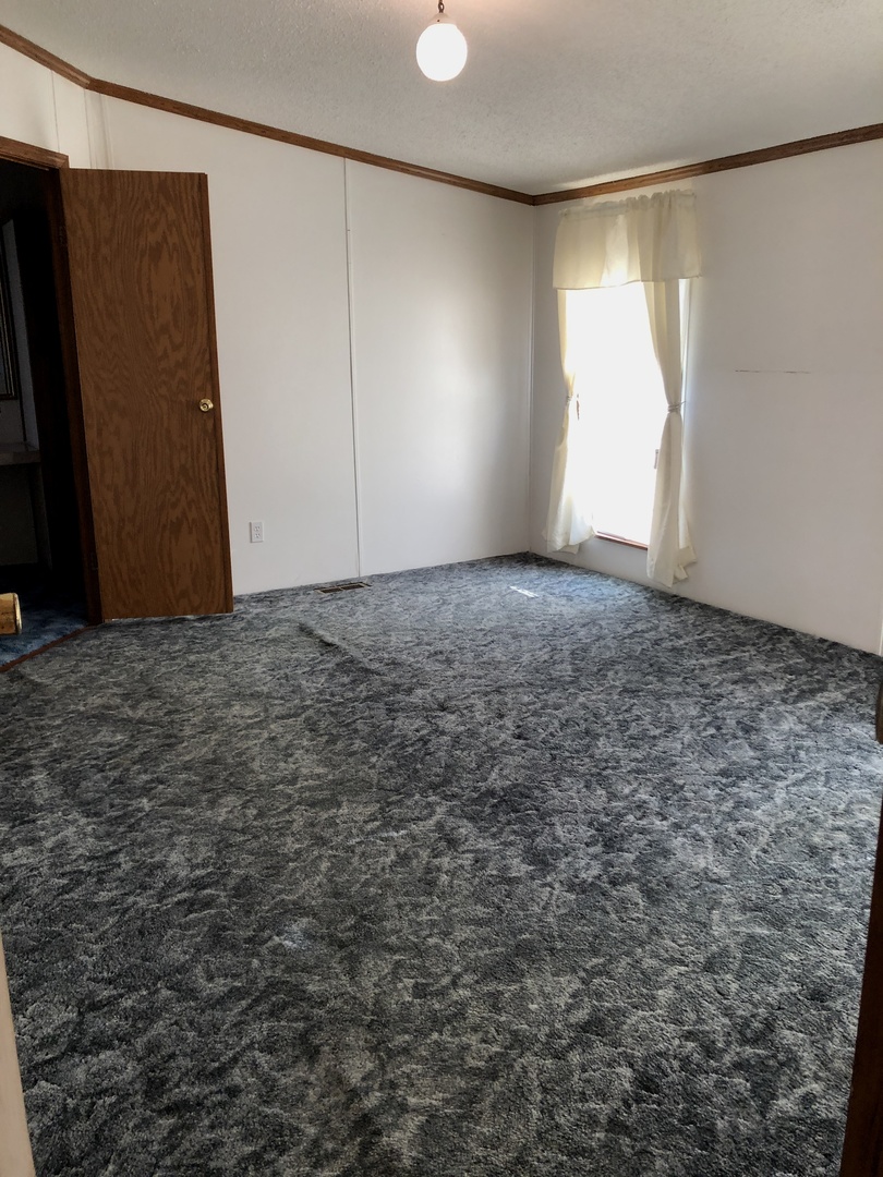 29134 North 3400 E Road Dwight, IL 60420 - Photo 8 of 27 a view of an empty room