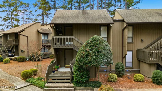 $259,000 | 10 Pine Tree Road, Unit 136, Pinehurst, NC 28374