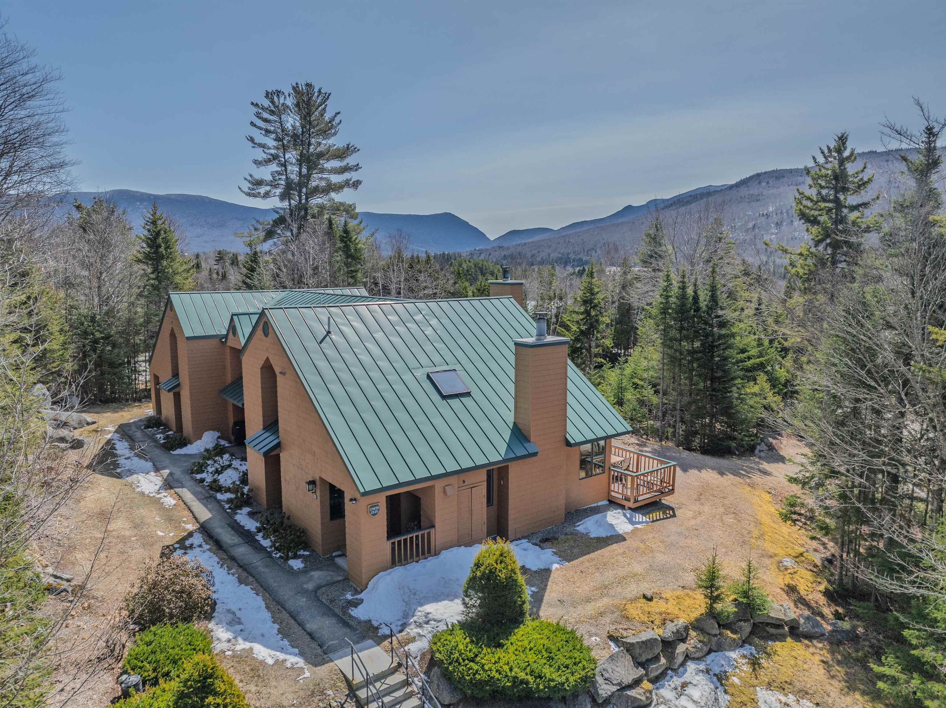 116 Hannah Loop, Unit 23 Carroll, NH 03595 - Photo 1 of 42 Gallery Image 1