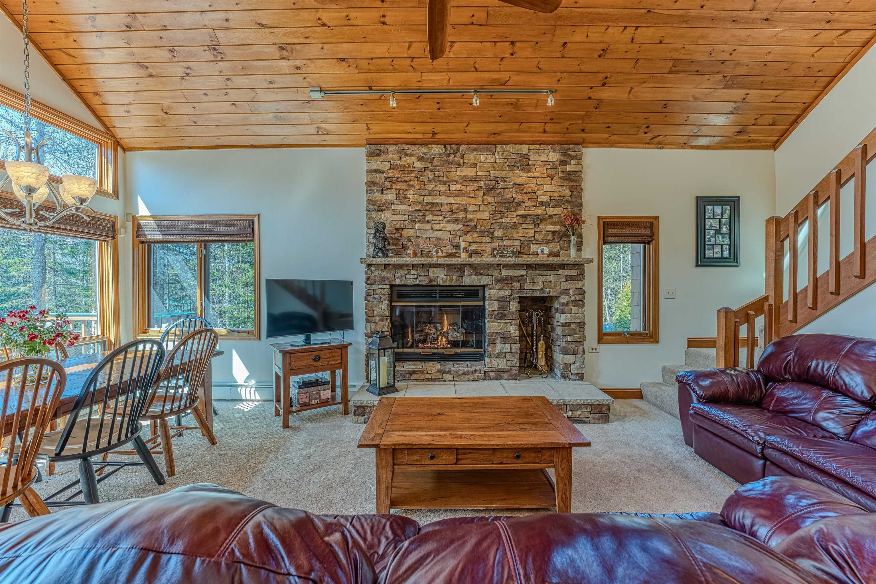 116 Hannah Loop, Unit 23 Carroll, NH 03595 - Photo 16 of 42 Gallery Image 16