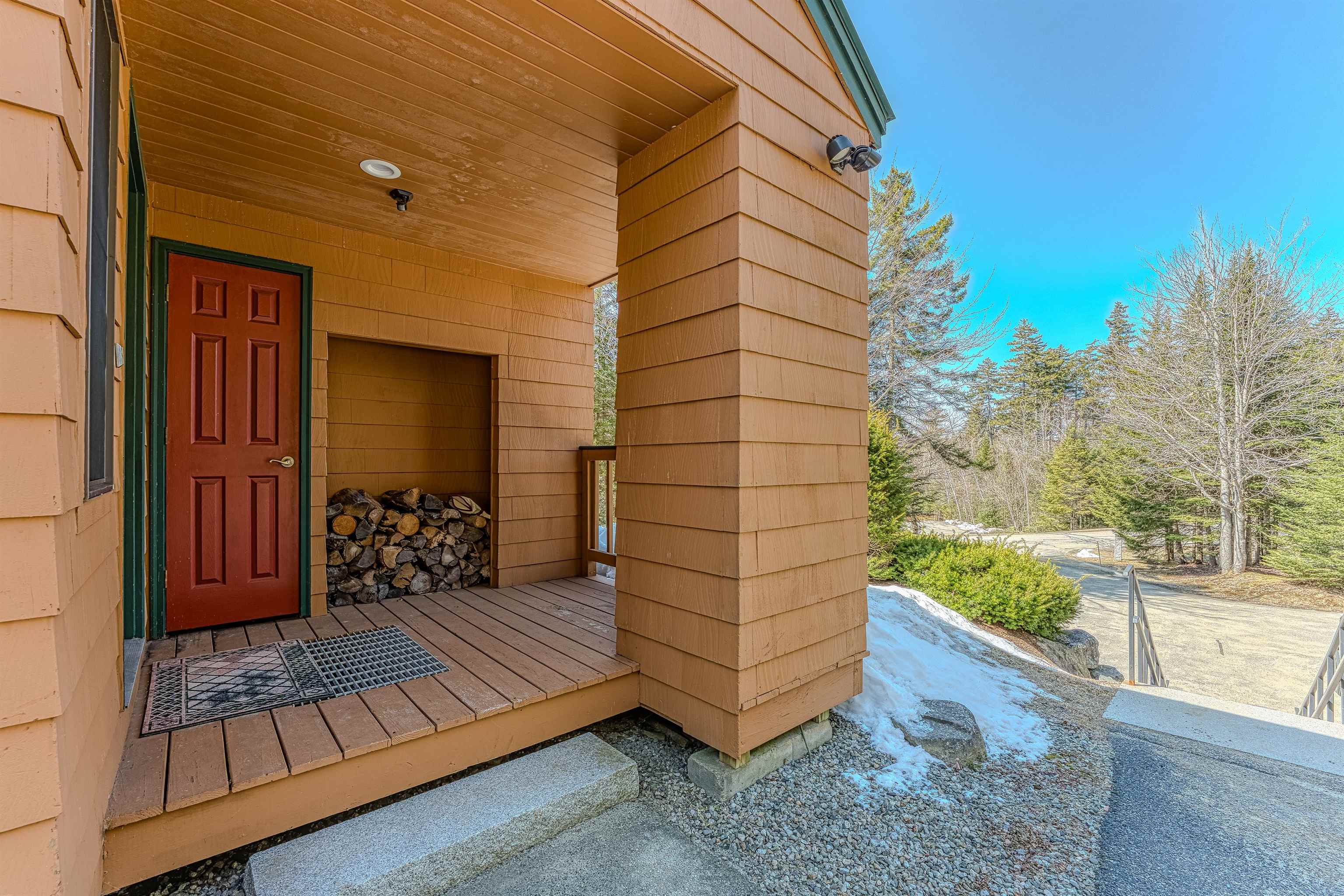 116 Hannah Loop, Unit 23 Carroll, NH 03595 - Photo 6 of 42 Gallery Image 6