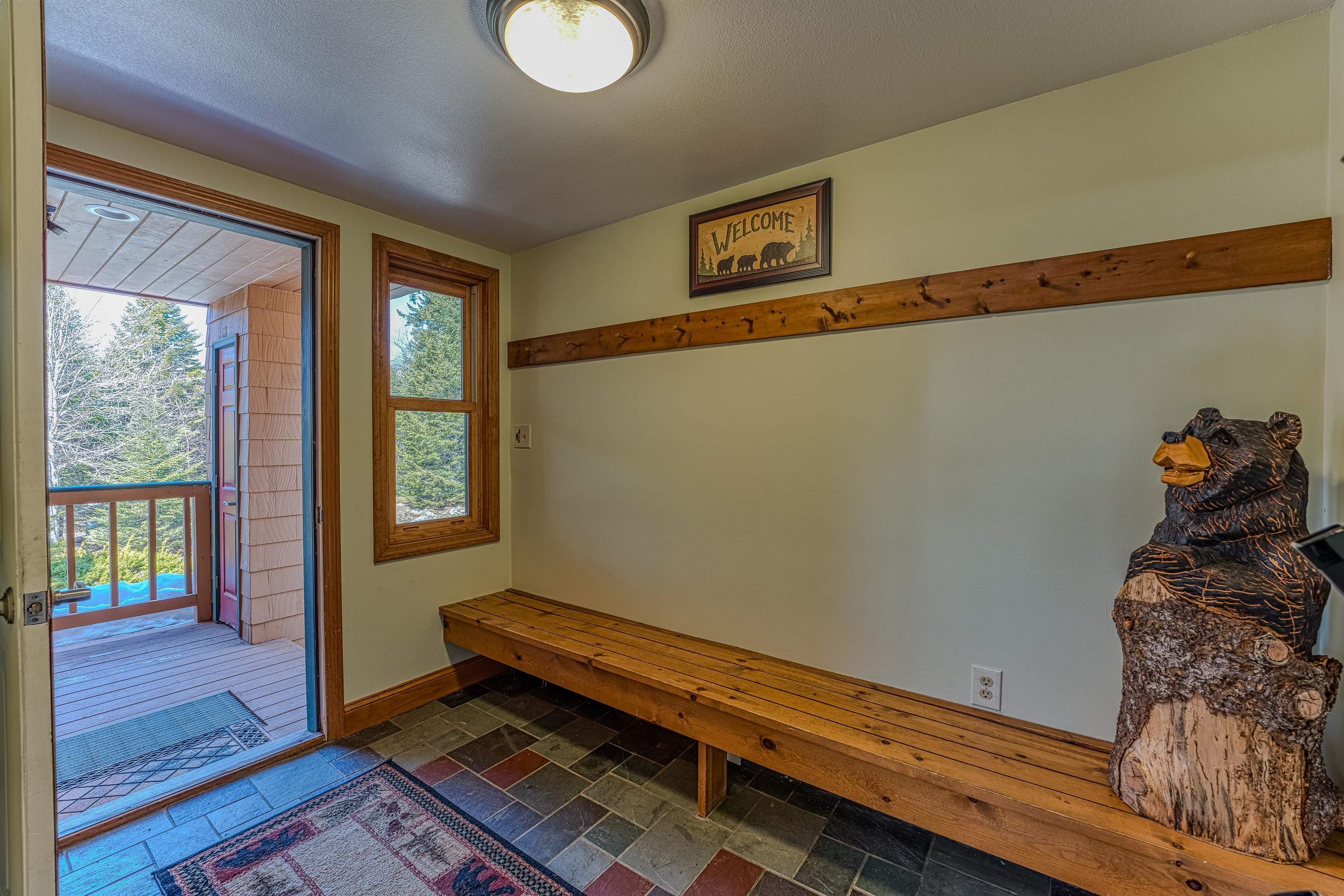 116 Hannah Loop, Unit 23 Carroll, NH 03595 - Photo 8 of 42 Gallery Image 8