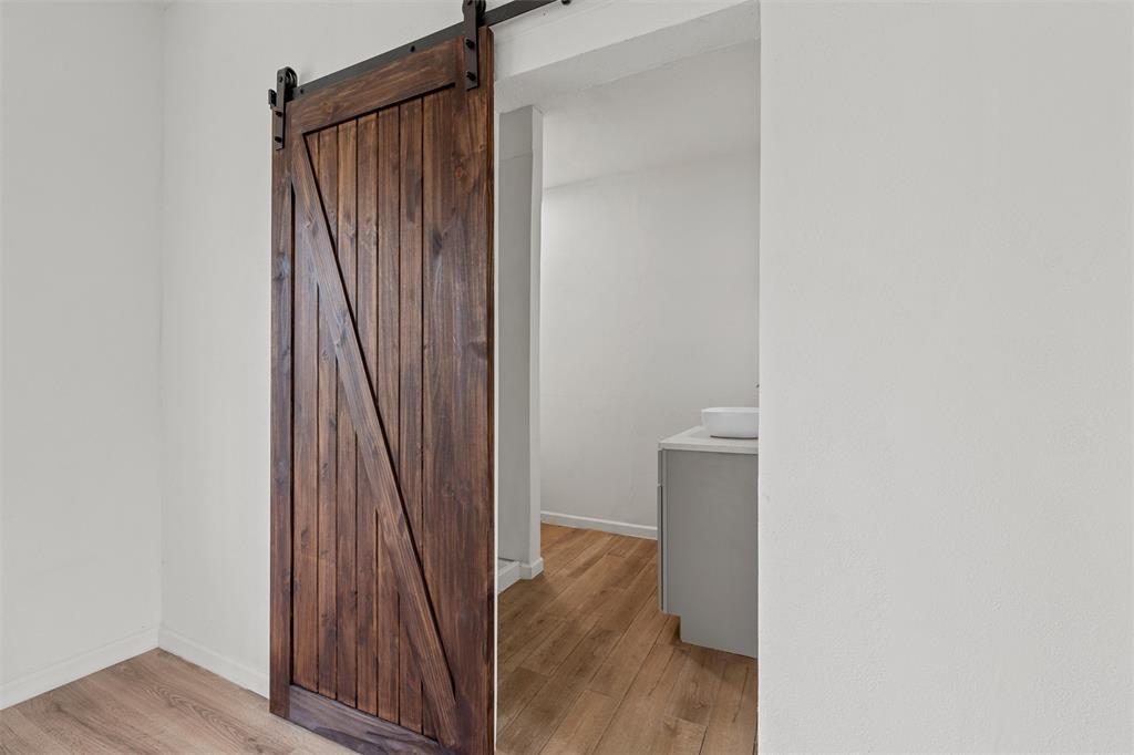 1504 Proctor Avenue Waco, TX 76708 - Photo 17 of 25 a view of a hallway