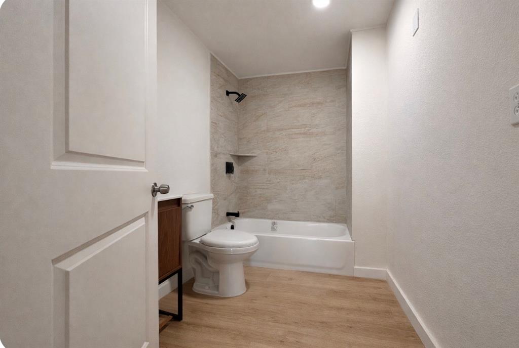 2739 Lawrence Street Dallas, TX 75215 - Photo 7 of 12