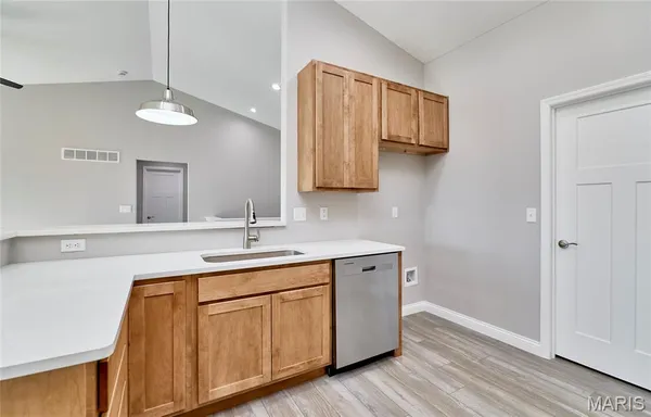 $349,900 | 128 Peruque Creek Manor, Wright City, MO 63390