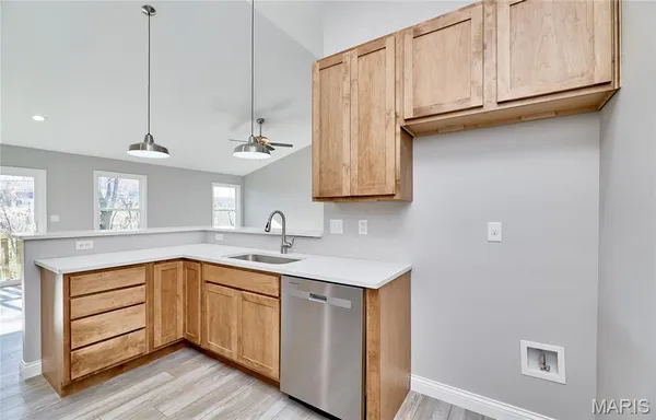 $349,900 | 128 Peruque Creek Manor, Wright City, MO 63390