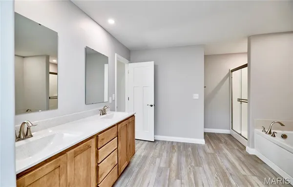 $349,900 | 128 Peruque Creek Manor, Wright City, MO 63390