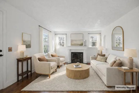 $575,000 | 1124 Sunnymeade Drive, Nashville, TN 37216