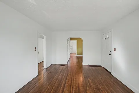 $575,000 | 1124 Sunnymeade Drive, Nashville, TN 37216