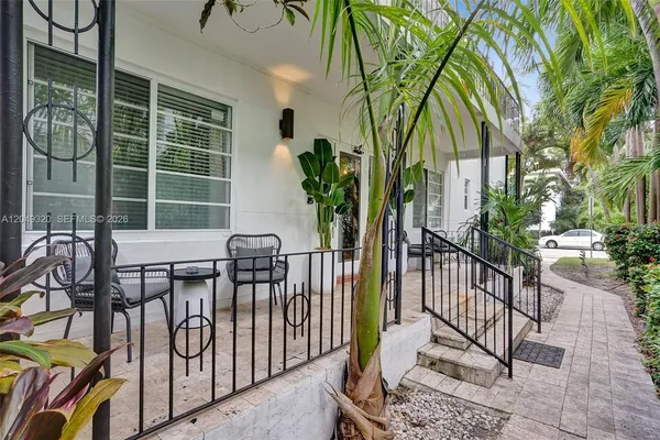 $4,200 | 1431 Lincoln Terrace, Unit 3, Miami Beach, FL 33139