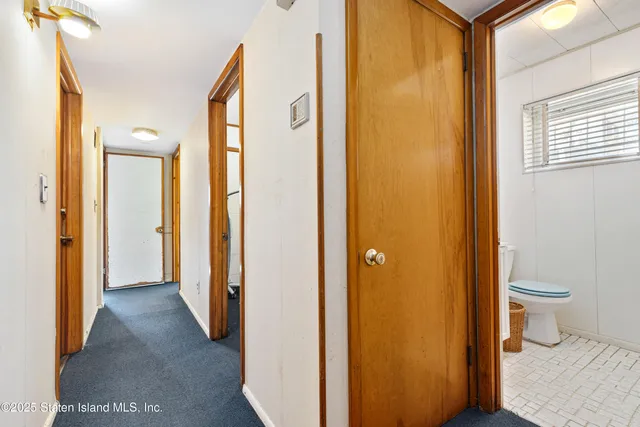 $650,000 | 1625 Victory Boulevard | Castleton Corners