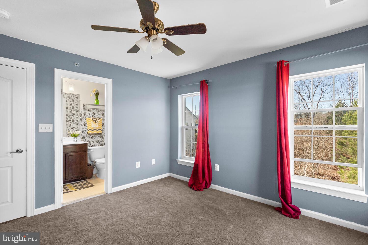 7446 Riding Meadow Way Manassas, VA 20111 - Photo 20 of 28 Gallery Image 20