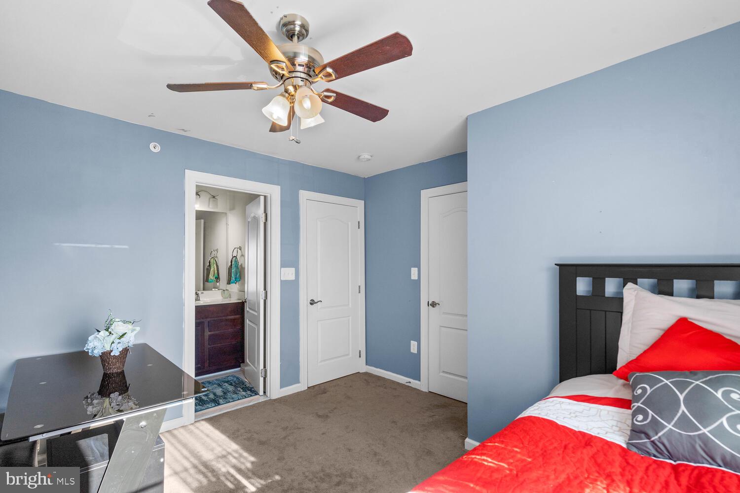 7446 Riding Meadow Way Manassas, VA 20111 - Photo 23 of 28 Gallery Image 23