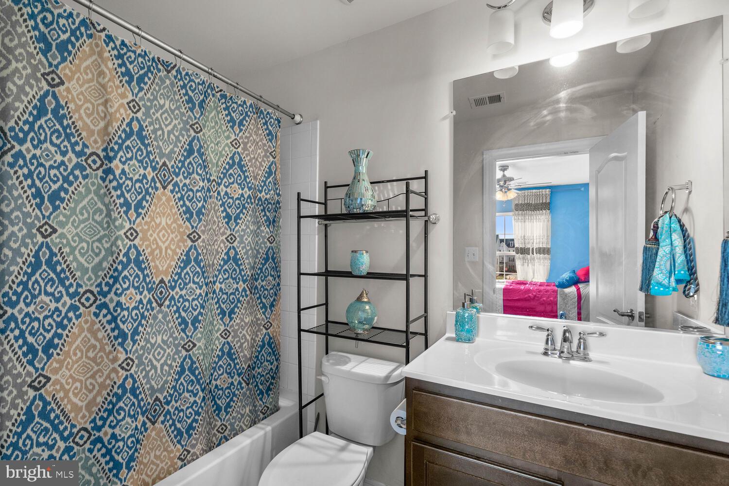 7446 Riding Meadow Way Manassas, VA 20111 - Photo 24 of 28 Gallery Image 24