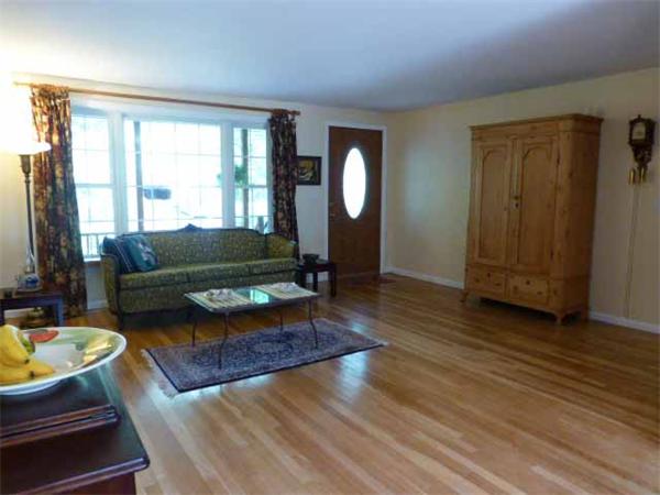 63 Stone Road Sudbury, MA 01776 - Photo 3 of 28