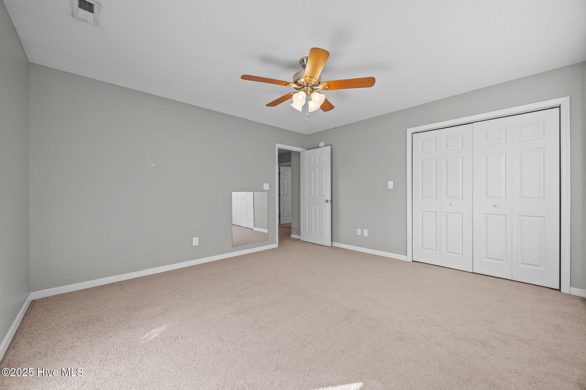 266 Smallwood Road Hubert, NC 28539 - Photo 5 of 48 5-web-or-mls-266 Smallwood Rd. 6