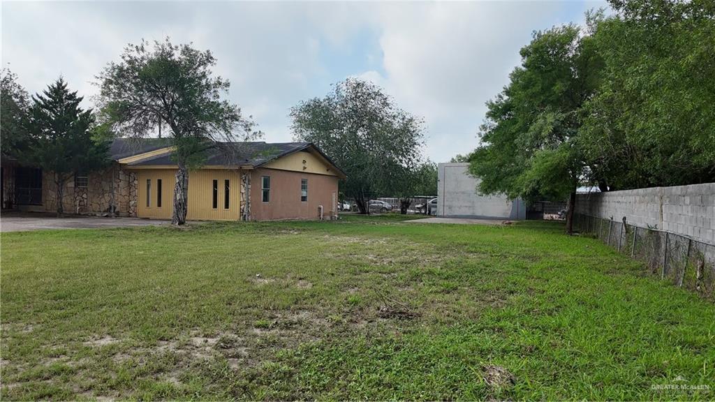 612 West Ramirez Street Rio Grande City, TX 78582 - Photo 6 of 40 View of yard