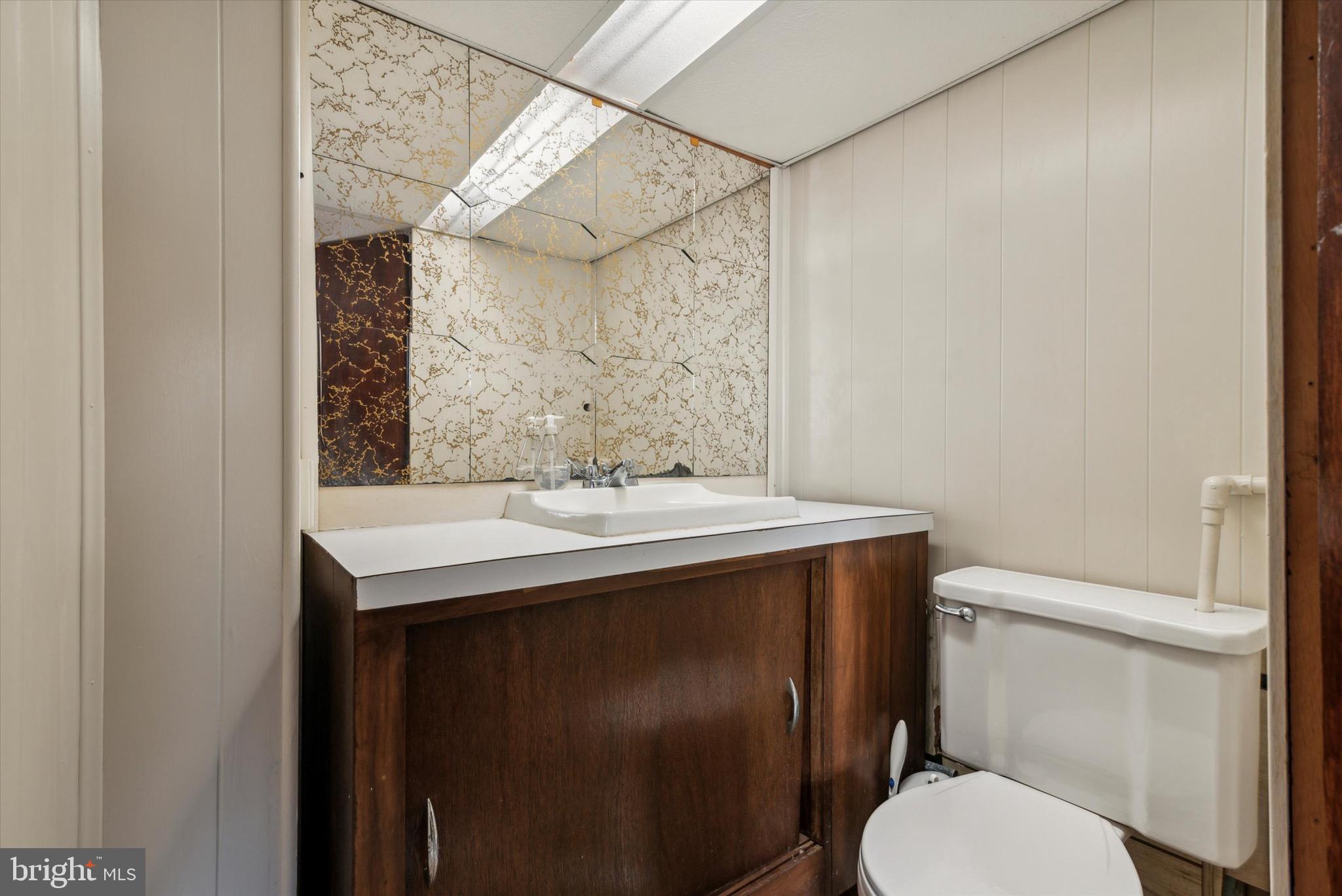 8123 Leon Street Philadelphia, PA 19136 - Photo 14 of 16