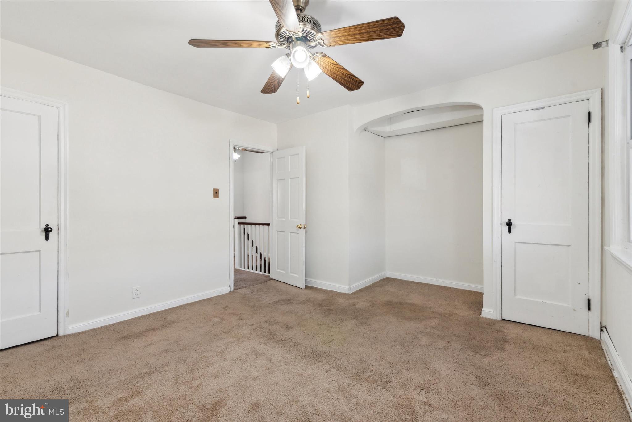 8123 Leon Street Philadelphia, PA 19136 - Photo 8 of 16