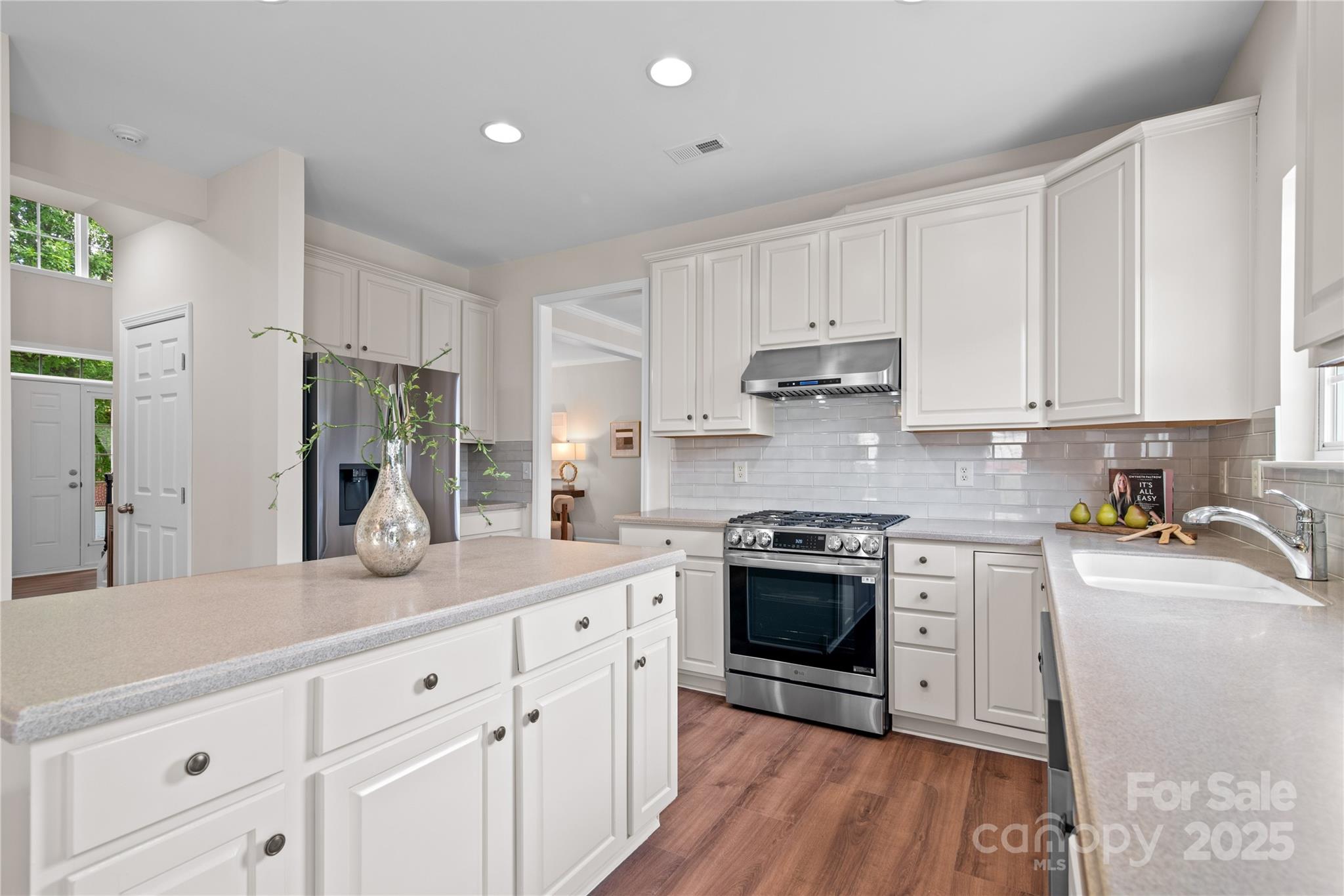 6803 Augustine Way Charlotte, NC 28270 - Photo 11 of 37